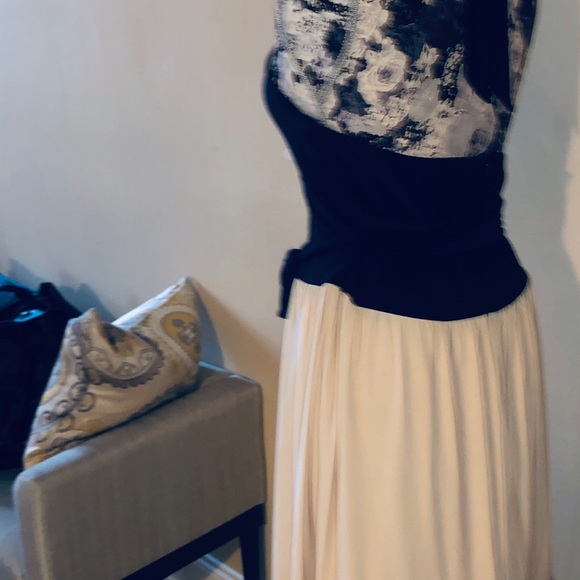 NWT Halter Dress - Picture 5 of 8